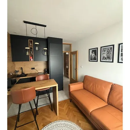 Daniela Di Apartment